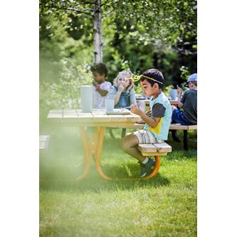 Rørvik picnicbord fyrretræ lakeret stel 140x70 H55 cm