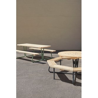 Rørvik picnicbord fyrretræ lakeret stel rundt Ø120 H72 cm