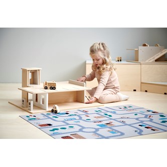 Playwood medium parkeringshus natur