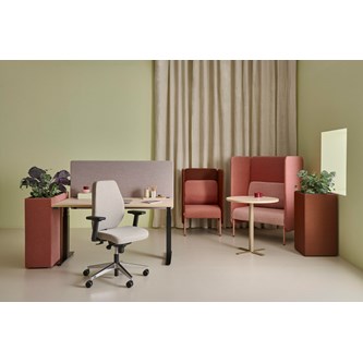 Bjarg FS kontorstol mellem ryg, Era