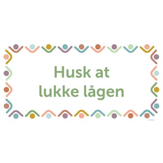Informationstavle: Husk at lukke lågen