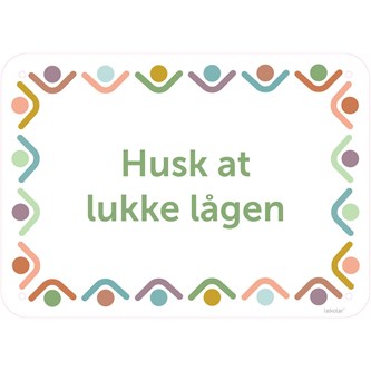 Informationstavle: Husk at lukke lågen