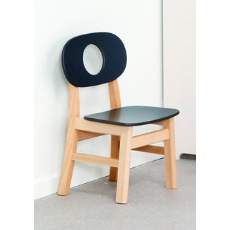 Hukit stol, højde 25 cm