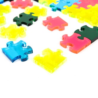 Puslespilsbrikker til lysbord