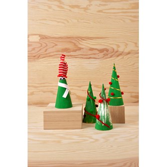 Pynt et juletræ