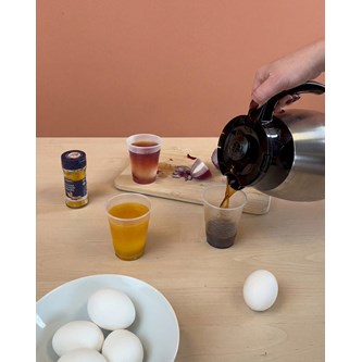 Mal æg med forskellige materialer